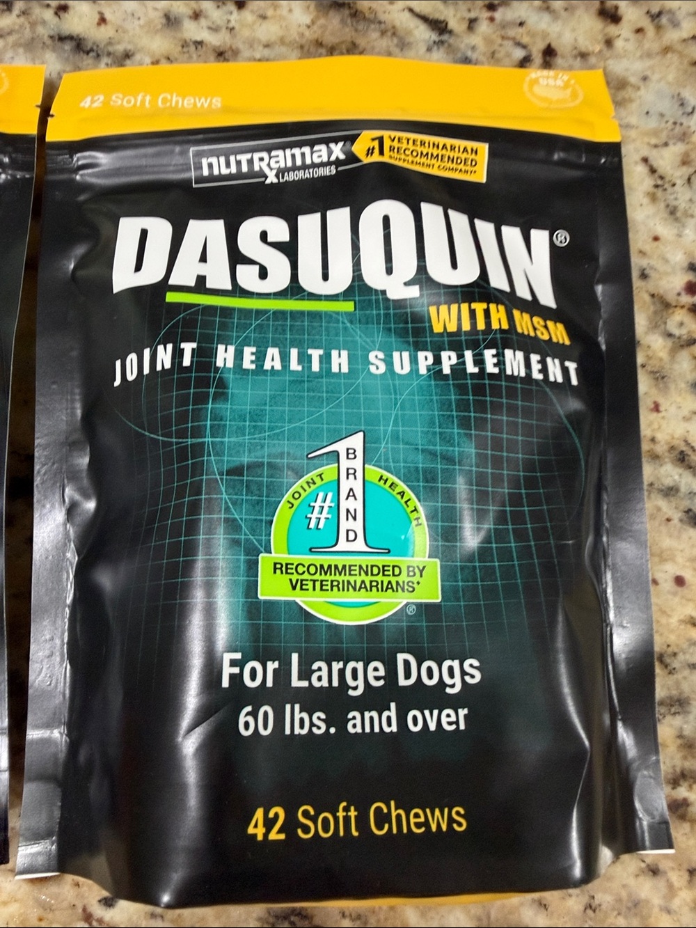 Joint Health Soft Chews for Large Dogs - Black/Green
